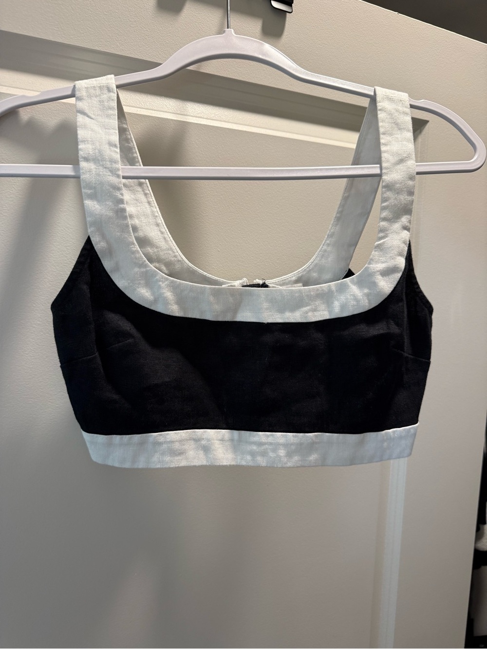 Reformation Black and White Cropped Tank Top, Size 0